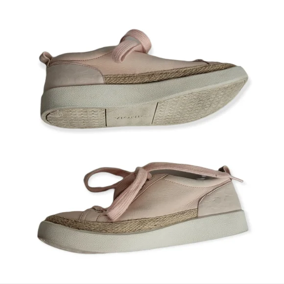 Vionic Winny Sneakers - Picture 8 of 10